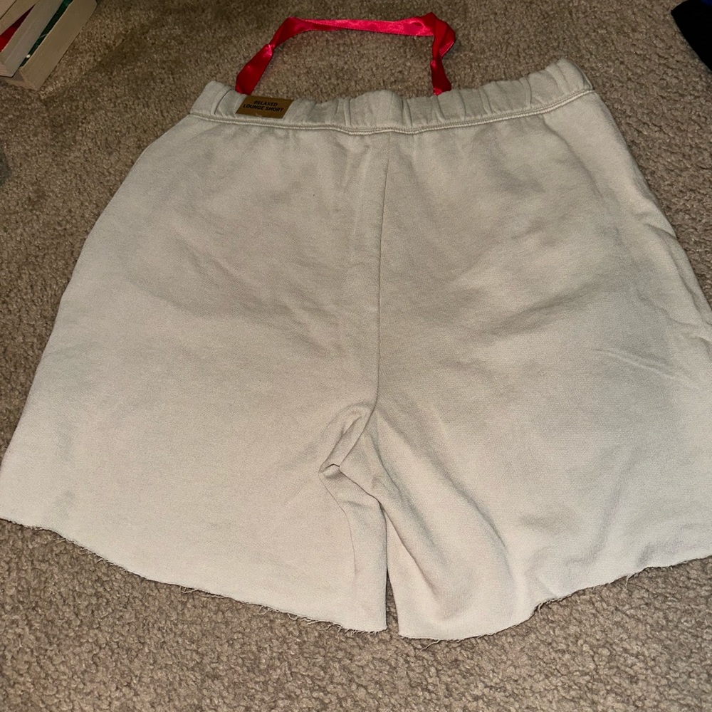 Pink logo dad shorts black and tan are new with tags. Gray is used. - Picture 5 of 10